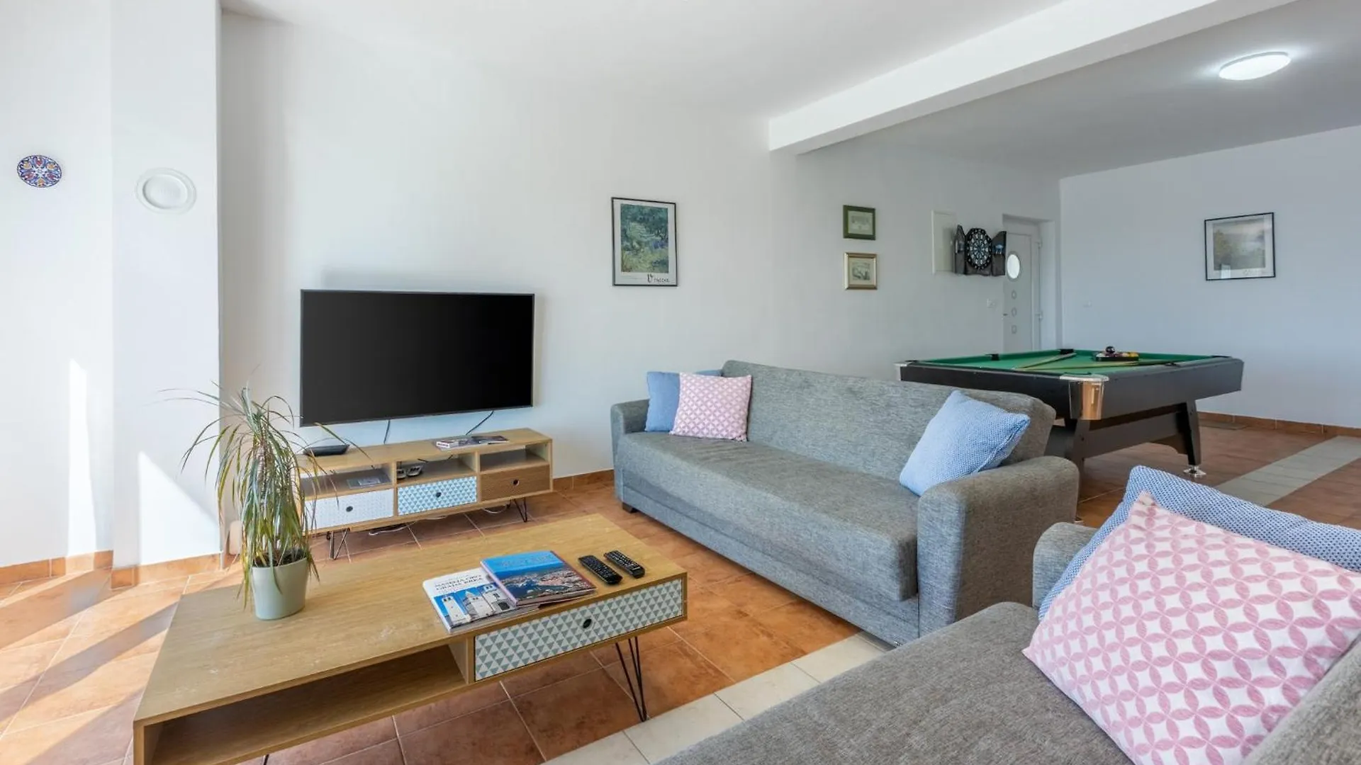 Holiday Home Aqua Smrika