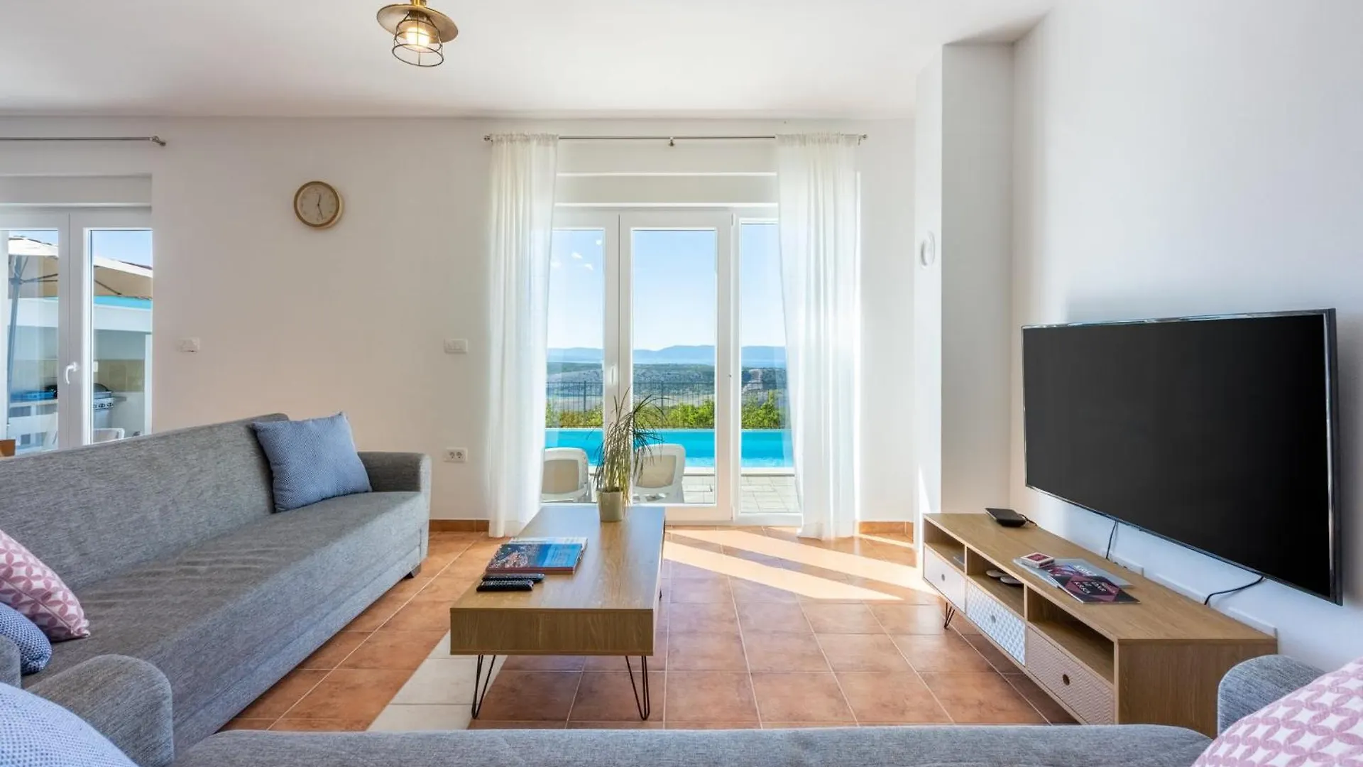 Holiday Home Aqua Smrika Croatia